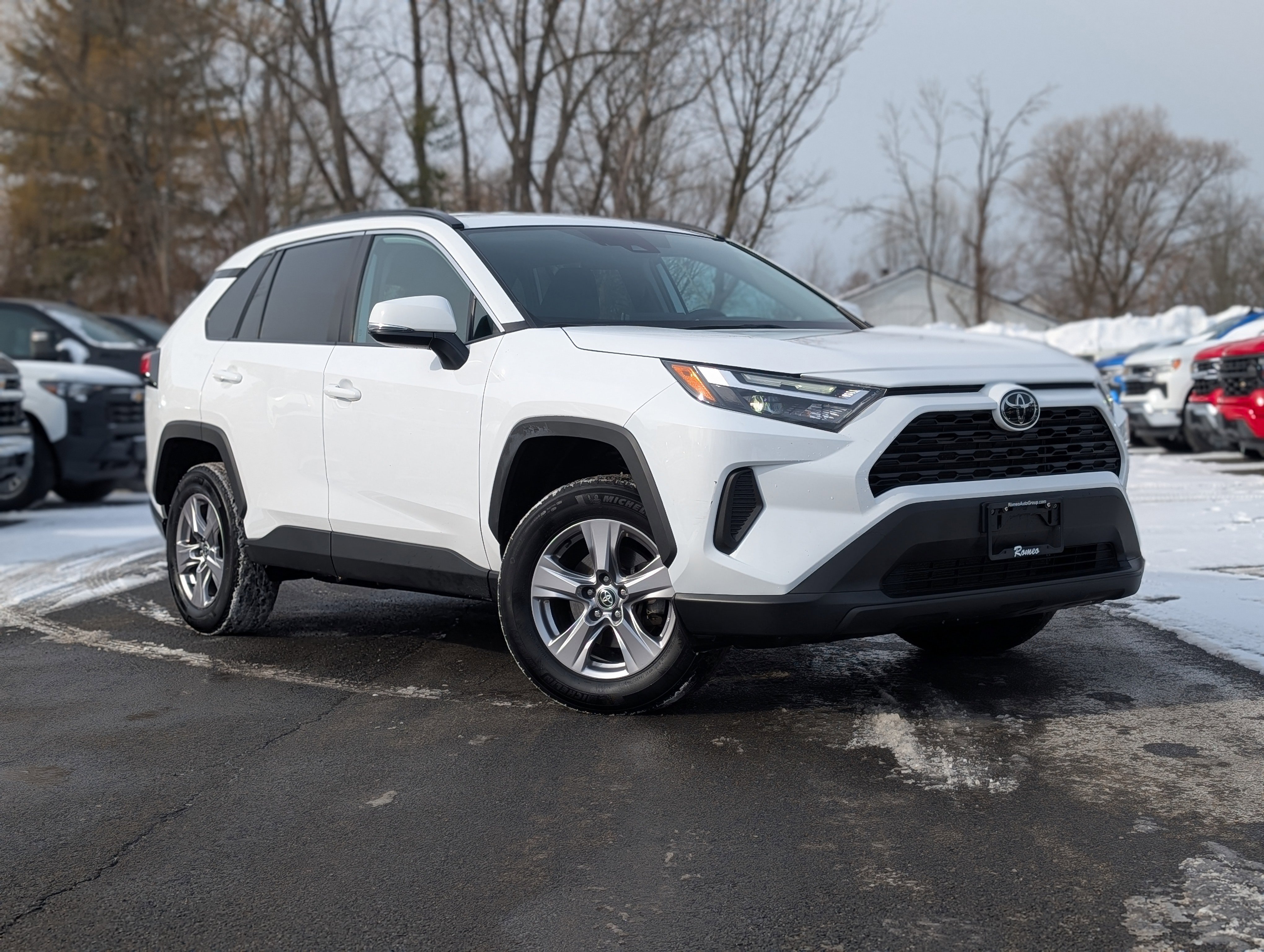 Used 2023 Toyota RAV4 XLE video 1