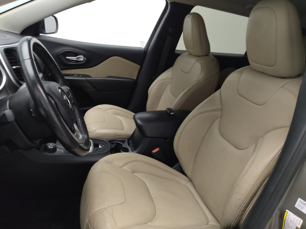 Used 2016 Jeep Cherokee Limited w/ Trailer Tow Group image 17