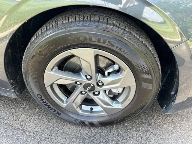 Used 2024 Kia K5 LXS FWD image 48