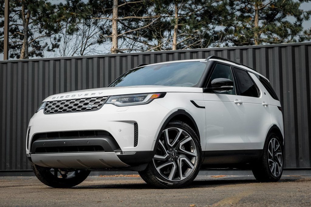 Used 2025 Land Rover Discovery S