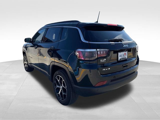 Used 2024 Jeep Compass Limited w/ Sun and Sound Group image 6