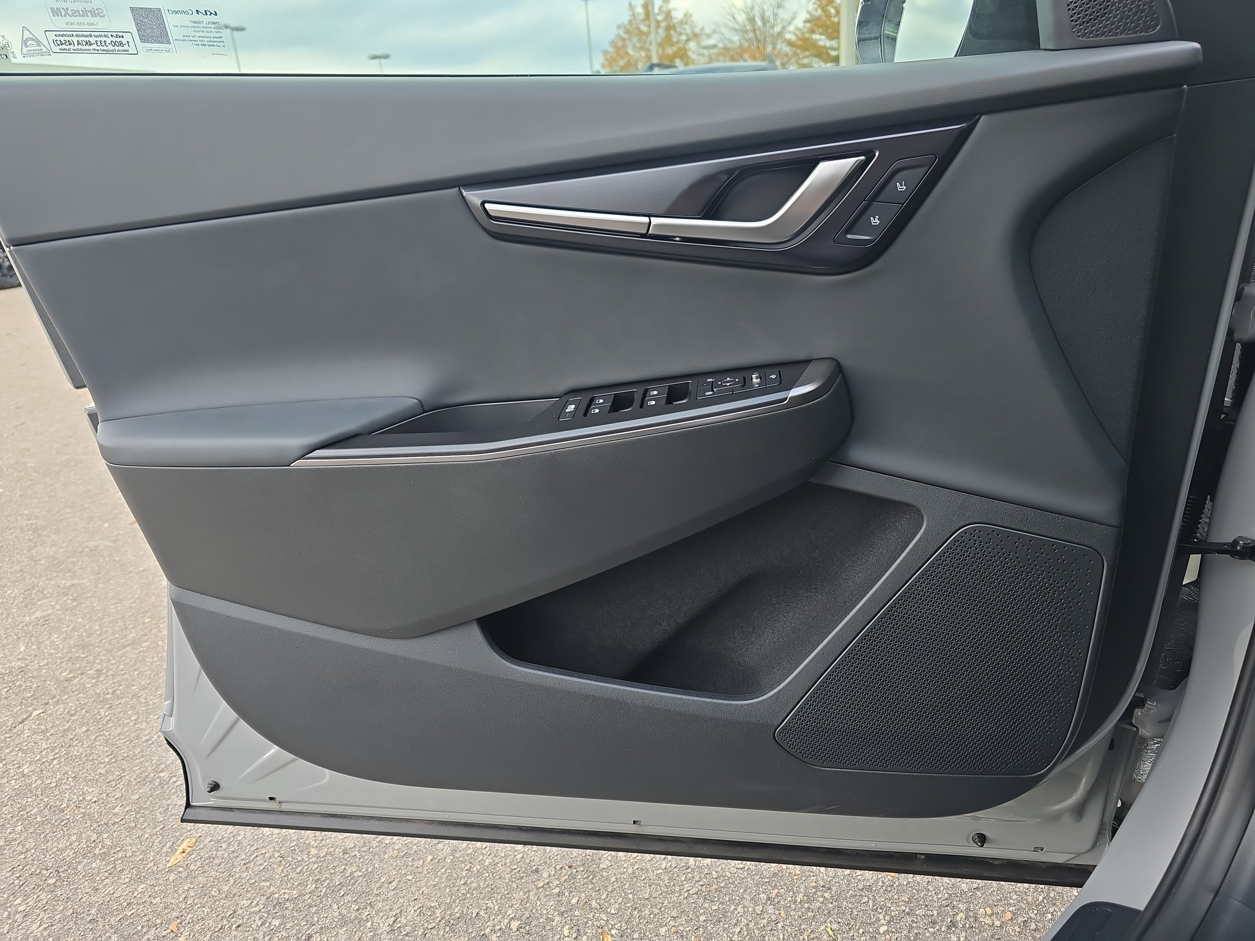 New 2025 Kia EV6 Wind image 28