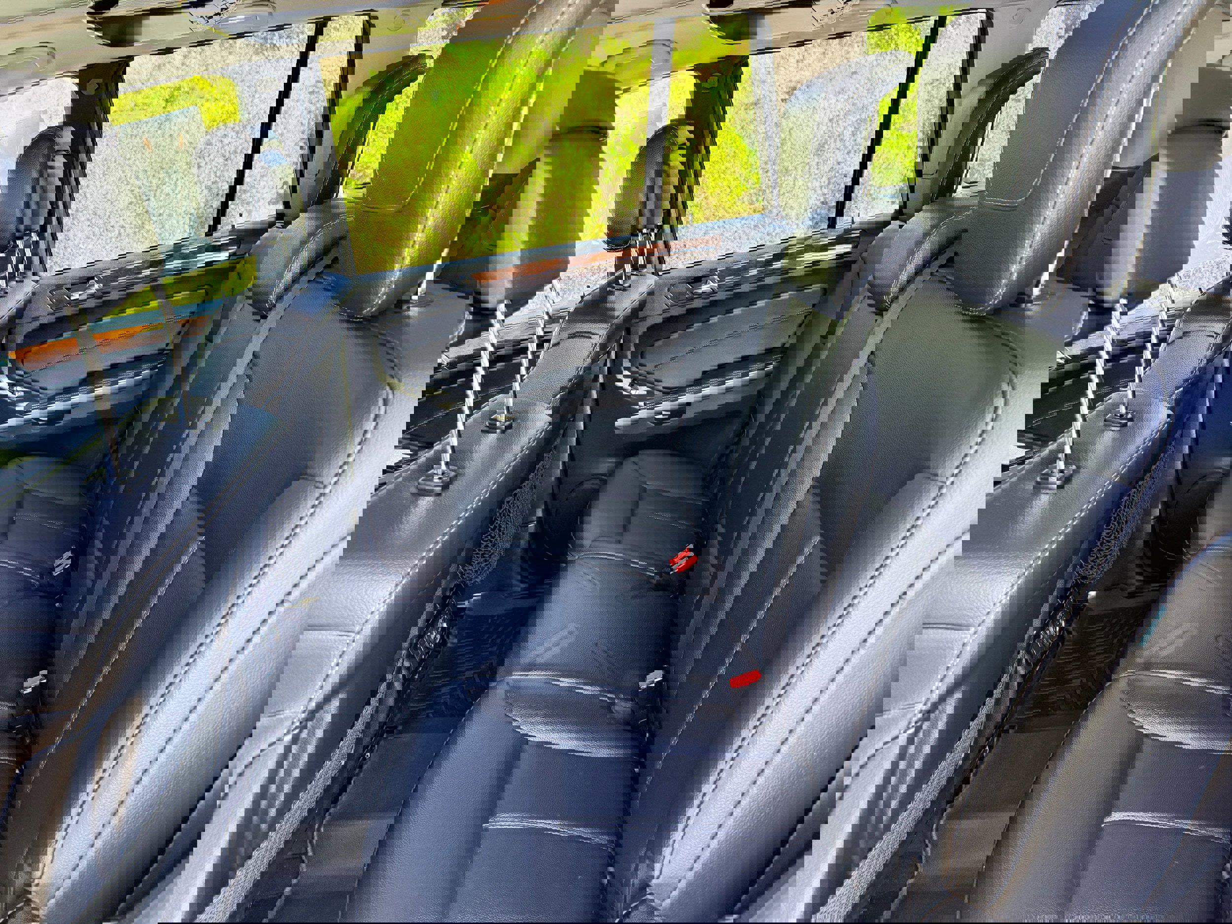 Used 2011 Mercedes-Benz GL 450 4matic image 12