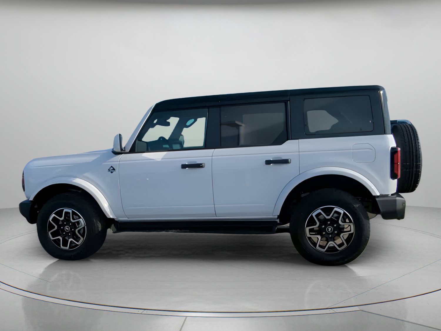 New 2026 Ford Bronco Outer Banks AWD/4WD image 17