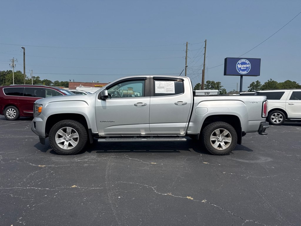 Used 2016 GMC Canyon SLE w/ SLE Convenience Package AWD/4WD image 2