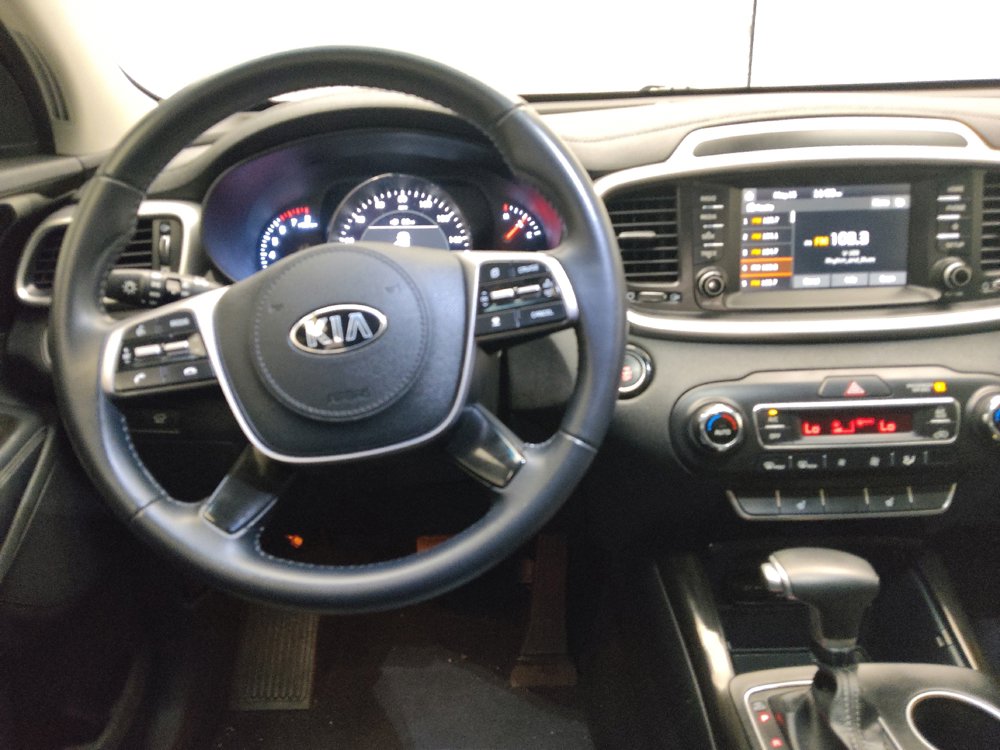 Used 2020 Kia Sorento EX FWD image 22