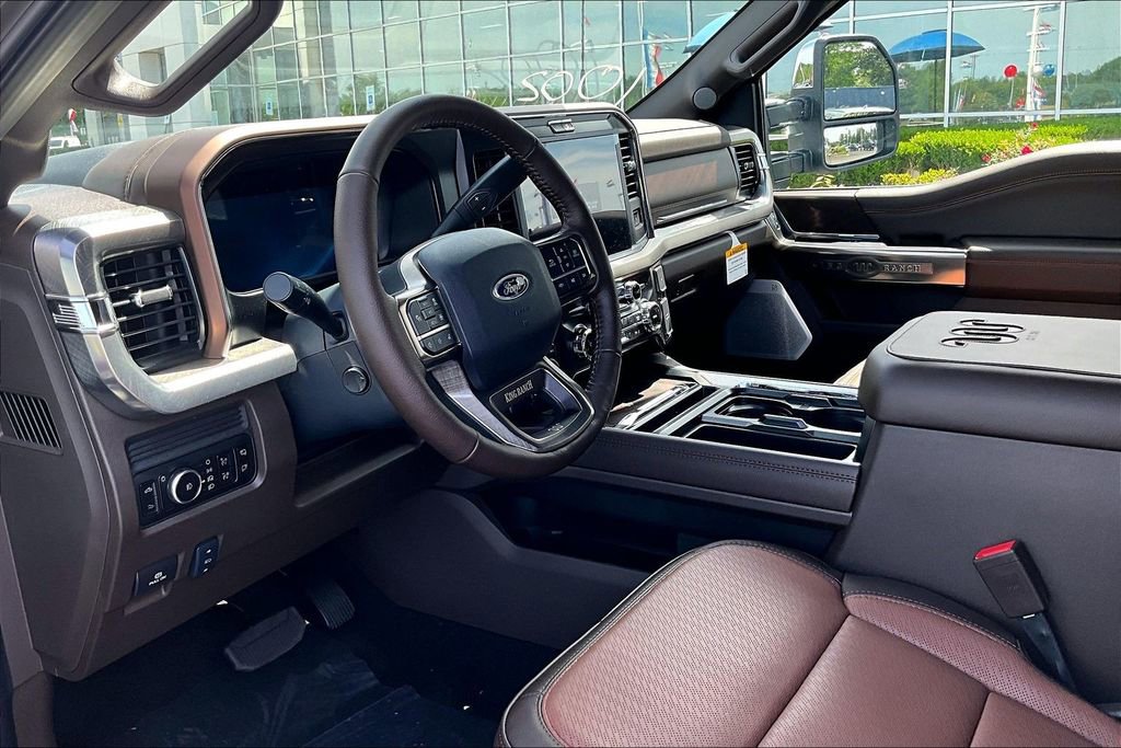 New 2026 Ford F250 4x4 Crew Cab Super Duty image 6
