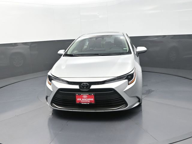 Used 2024 Toyota Corolla LE w/ LE Premium Package FWD image 13