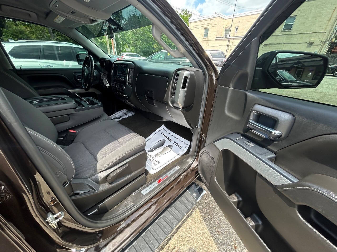 Used 2018 Chevrolet Silverado 1500 LT w/ All Star Edition AWD/4WD image 8