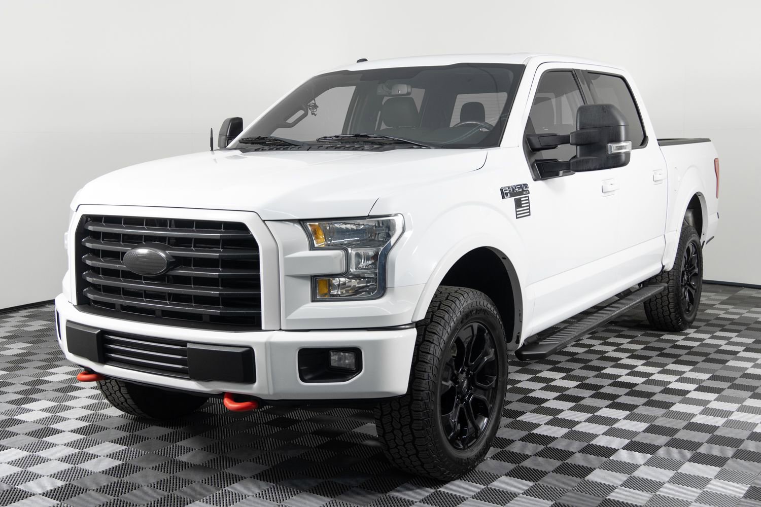 Used 2015 Ford F150 XLT w/ Equipment Group 302A Luxury image 2
