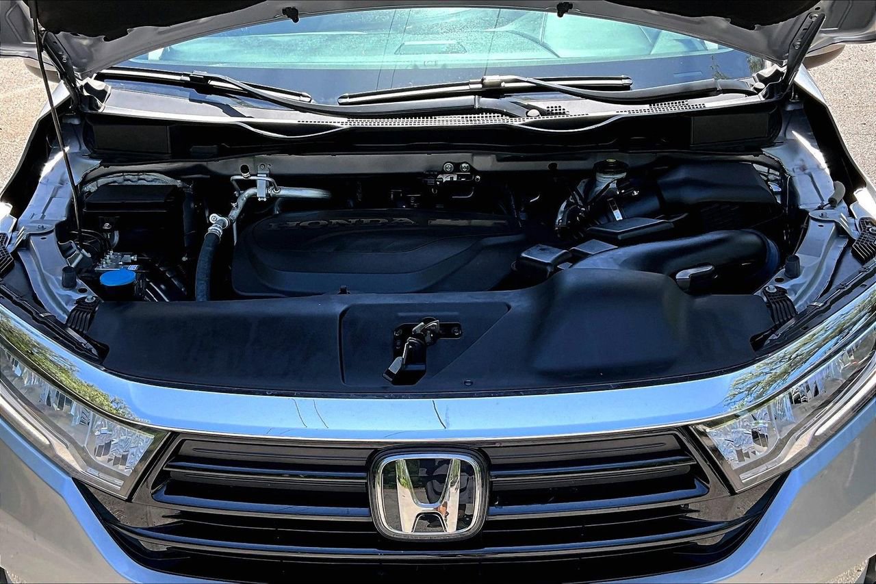 Used 2024 Honda Odyssey EX image 30