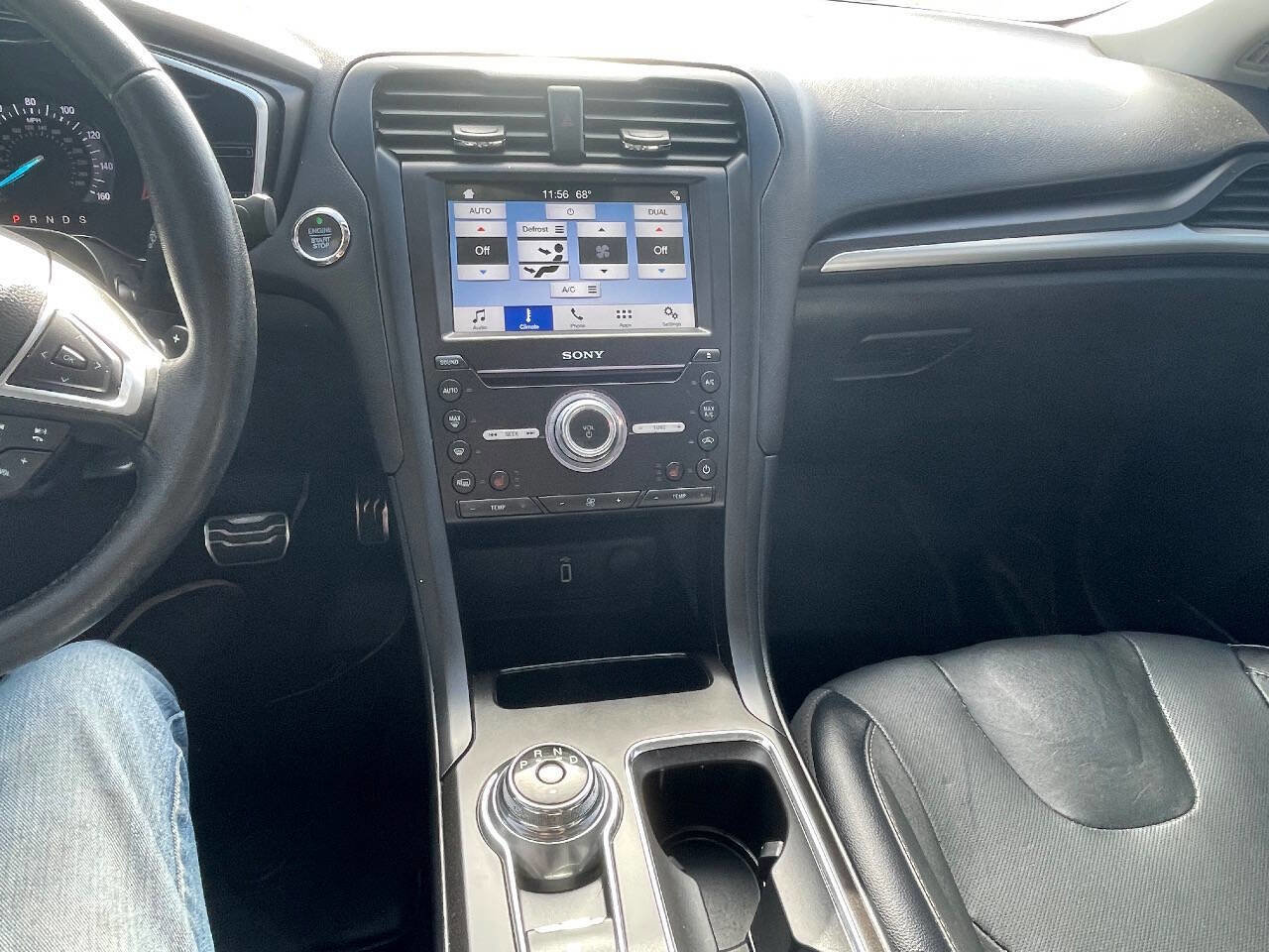 Used 2018 Ford Fusion Titanium AWD/4WD image 11