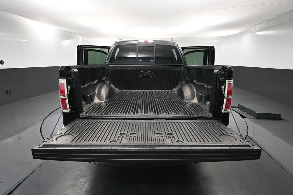 Used 2013 Ford F150 Lariat w/ Lariat Chrome Pkg AWD/4WD image 32