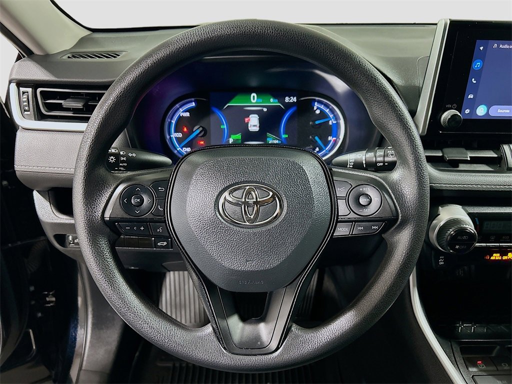 Used 2024 Toyota RAV4 XLE image 9