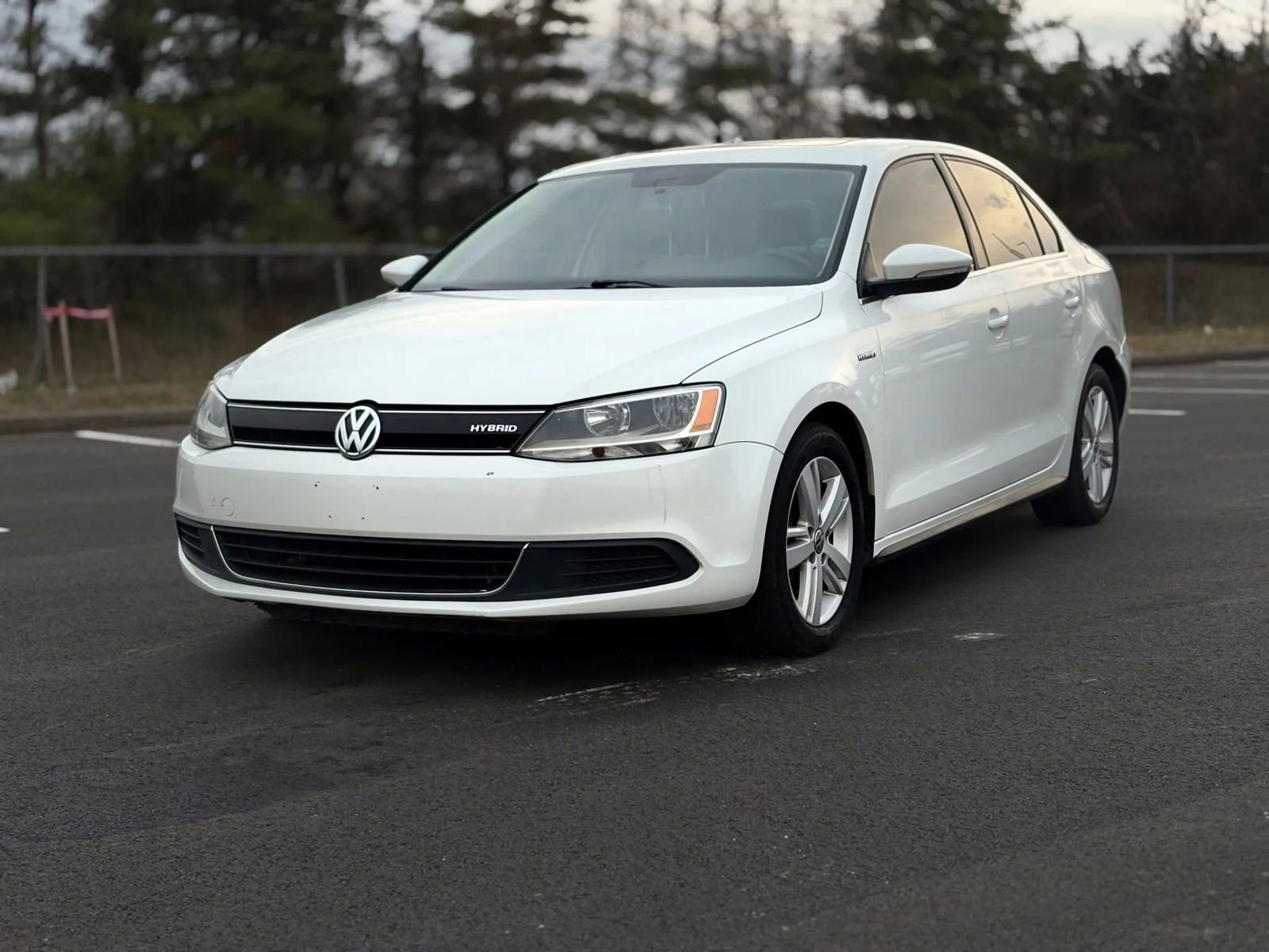 Used 2013 Volkswagen Jetta Hybrid Sedan image 1