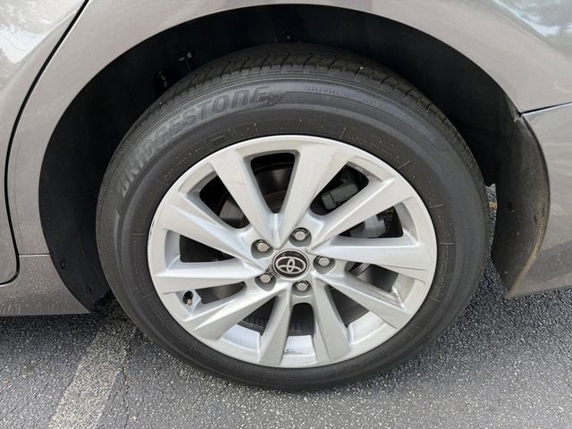 Used 2024 Toyota Camry LE image 39