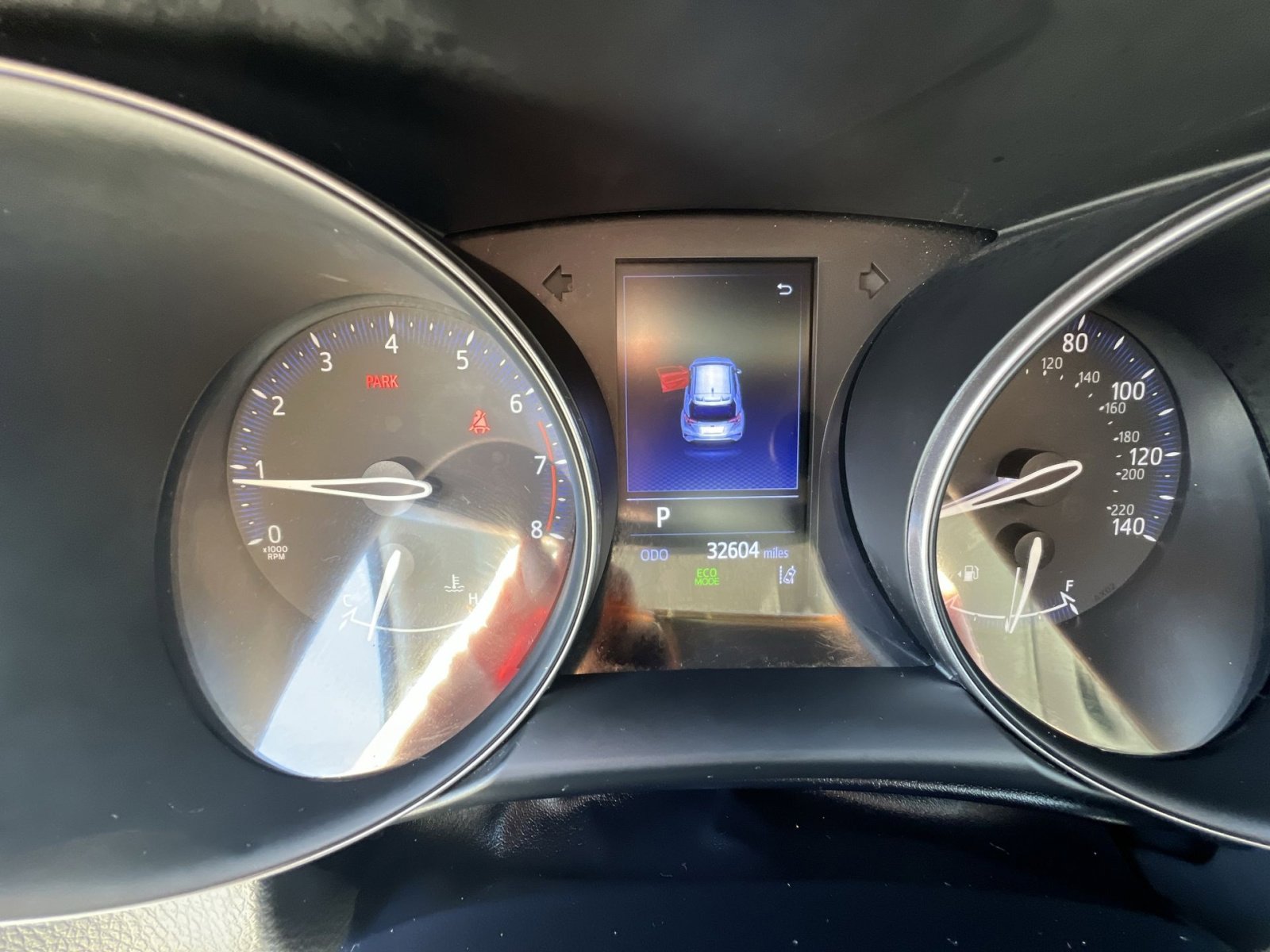 Used 2020 Toyota C-HR LE image 17