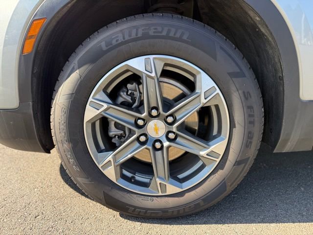 Used 2023 Chevrolet Blazer LT w/ Driver Confidence Package image 9