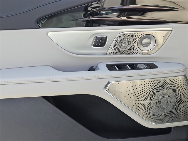 New 2026 Lincoln Nautilus Reserve image 22