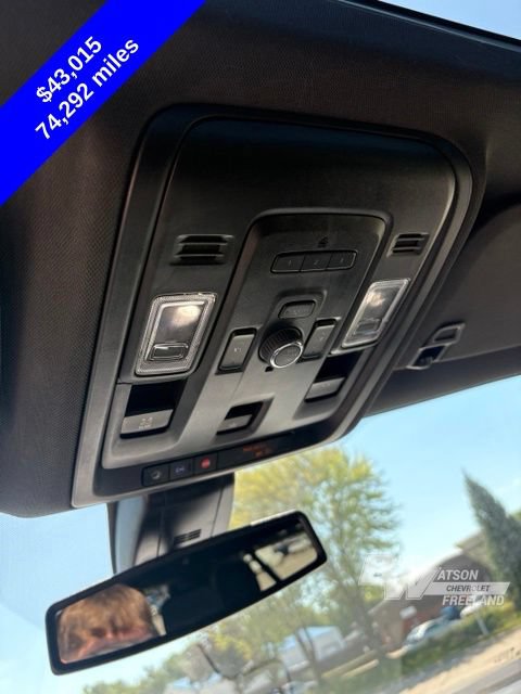 Used 2022 Chevrolet Tahoe LT w/ Luxury Package AWD/4WD image 22