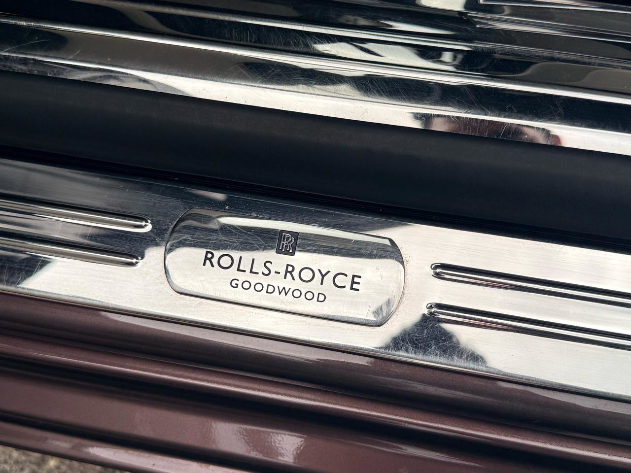 Used 2012 Rolls-Royce Ghost RWD image 23