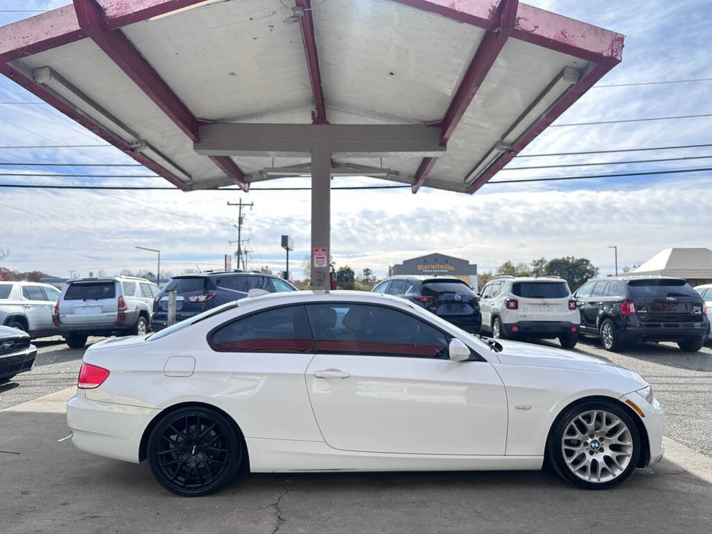 Used 2010 BMW 328i Coupe image 5