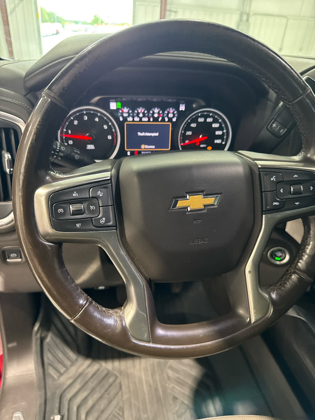 Used 2022 Chevrolet Silverado 1500 LTZ w/ LTZ Premium Package image 15