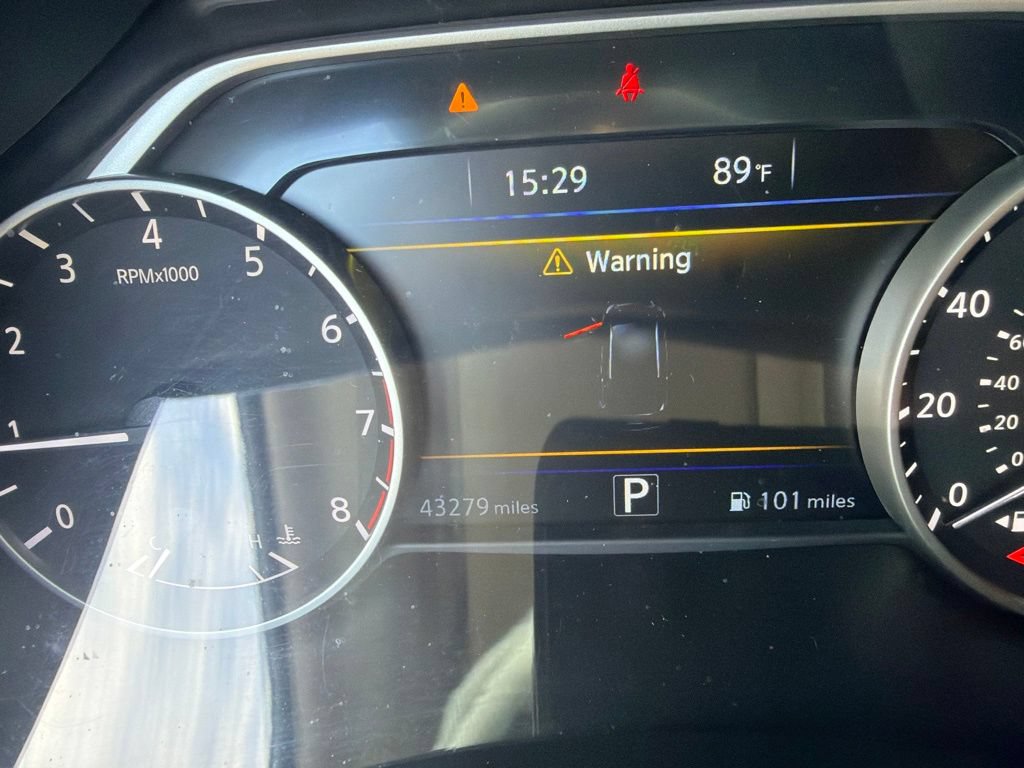 Used 2018 Nissan Murano S FWD image 12