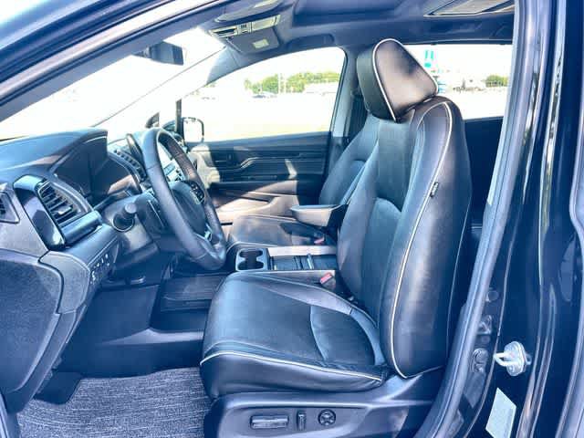 Used 2024 Honda Odyssey Elite image 11