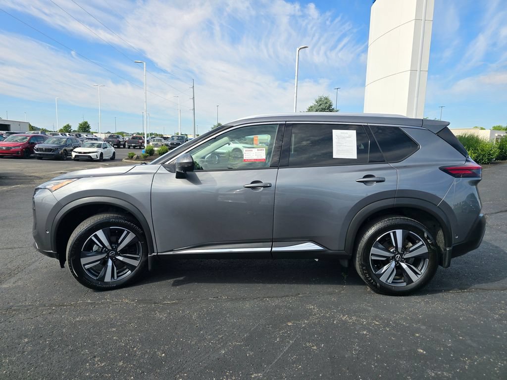 Used 2023 Nissan Rogue SL w/ SL Premium Package AWD/4WD image 5