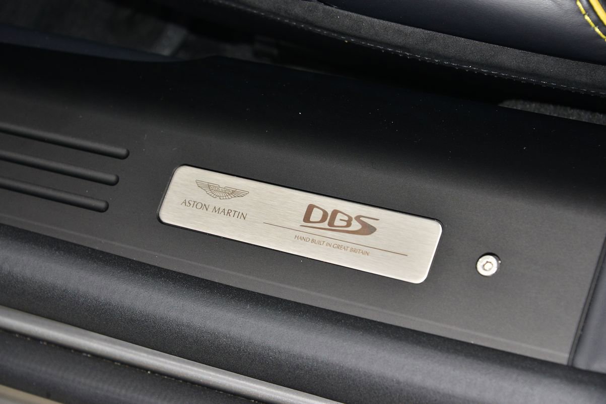 Used 2023 Aston Martin DBS Coupe RWD image 25