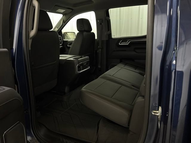 Used 2022 Chevrolet Silverado 1500 LTZ w/ LTZ Convenience Package II AWD/4WD image 20
