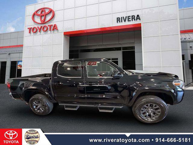 Certified 2023 Toyota Tacoma SR5 image 4