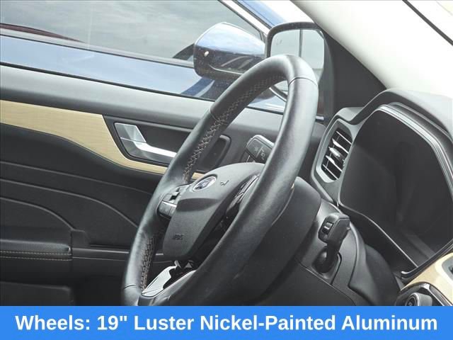 Used 2021 Ford Escape Titanium w/ Titanium Elite Package FWD image 22