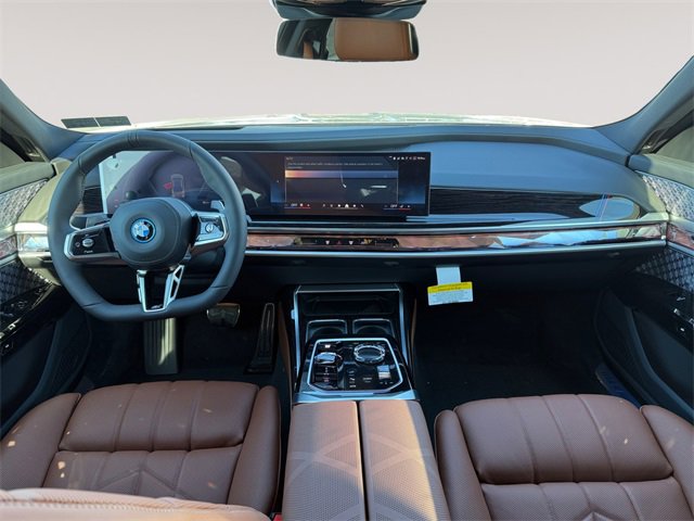 New 2026 BMW 750e xDrive w/ Executive Package image 10