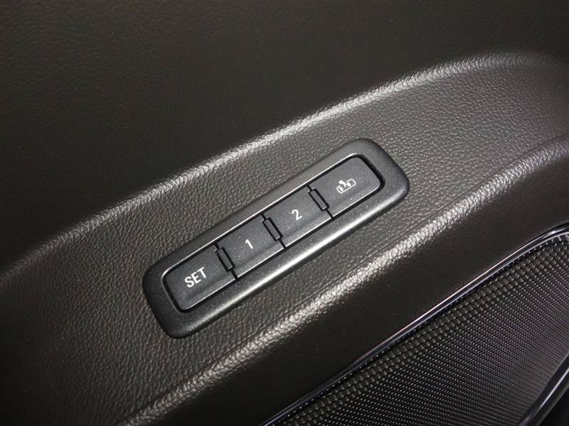 Used 2018 GMC Yukon SLT AWD/4WD image 21