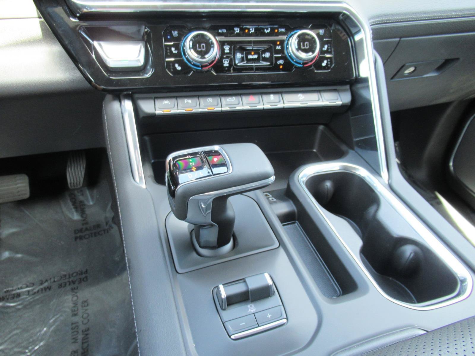 New 2026 GMC Sierra 1500 Denali w/ Denali Reserve Package AWD/4WD image 29