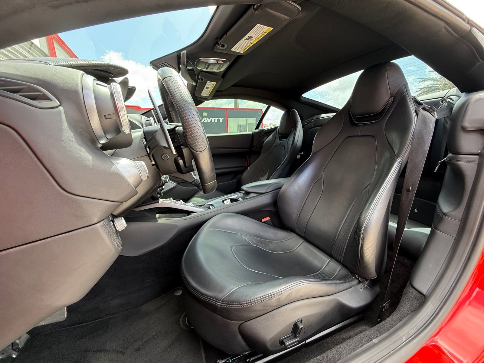 Used 2019 Ferrari Portofino image 22