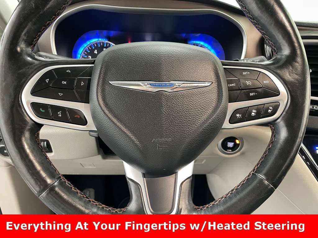 Used 2019 Chrysler Pacifica Touring Plus w/ Advanced Safetytec Group image 5