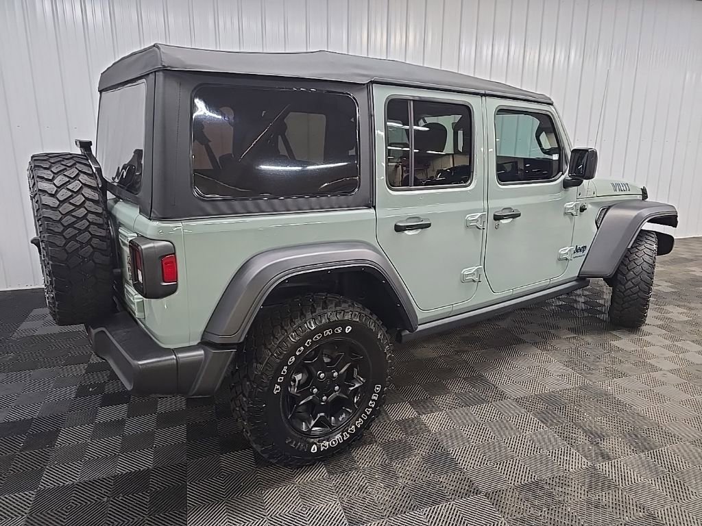 Used 2023 Jeep Wrangler Unlimited w/ 8.4" Radio Group image 3