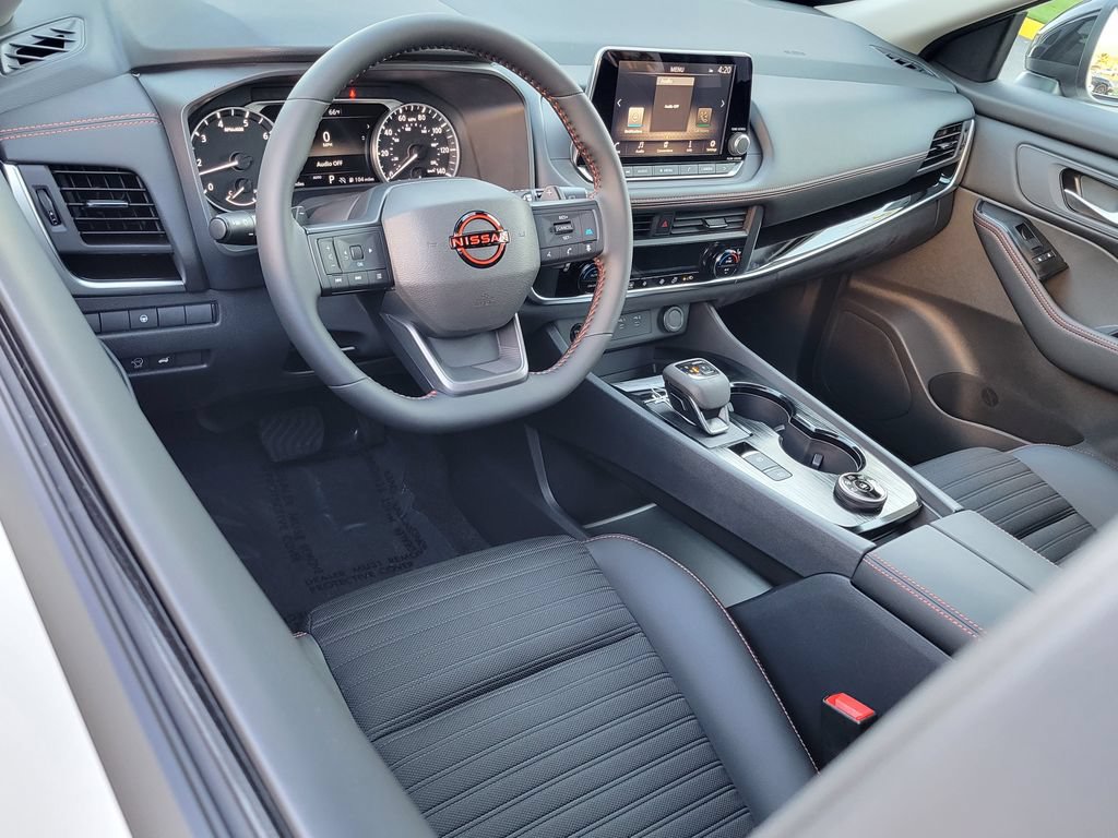 New 2026 Nissan Rogue SV AWD/4WD image 3