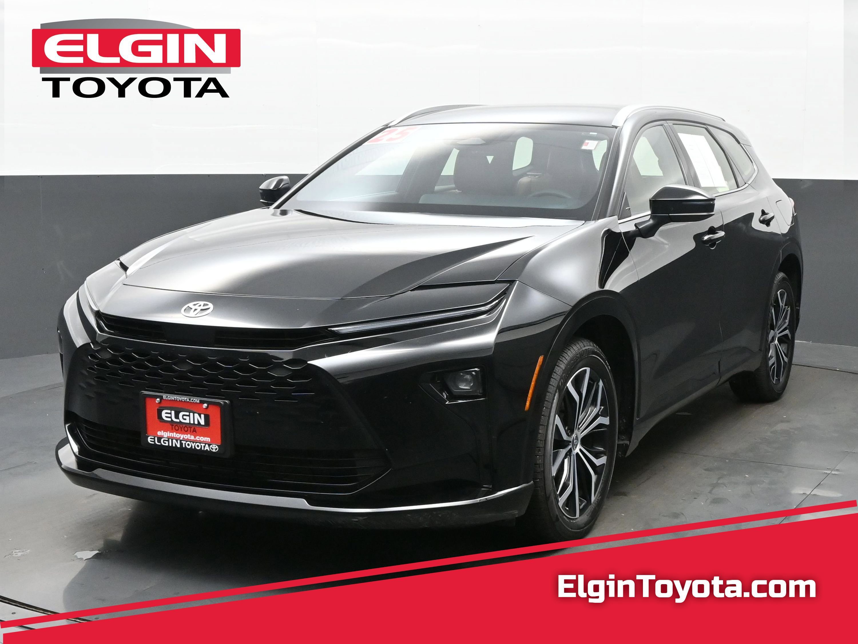 Used 2025 Toyota Crown Signia