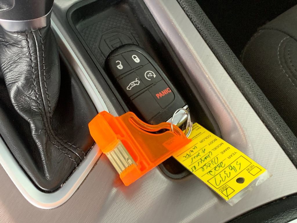 Used 2022 Dodge Charger R/T RWD image 41