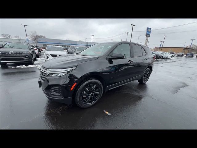 Certified 2024 Chevrolet Equinox LS w/ LS Convenience Package image 4