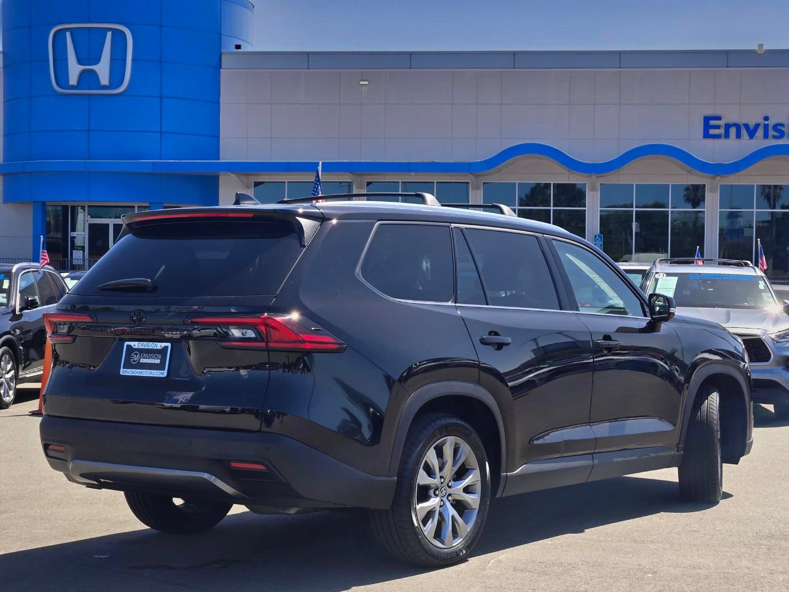 Used 2025 Toyota Grand Highlander FWD image 7