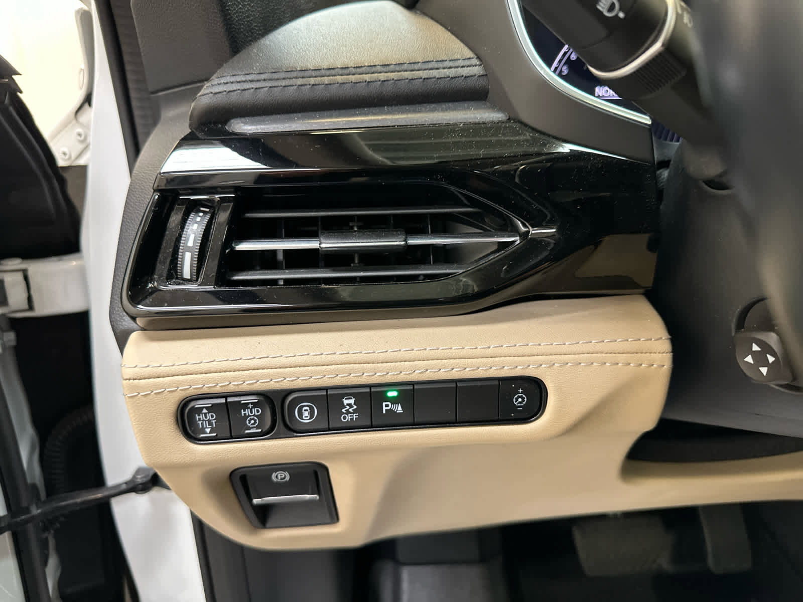 Used 2022 Acura MDX SH-AWD w/ Advance Package image 20