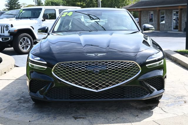 Used 2024 Genesis G70 2.5T AWD/4WD image 2