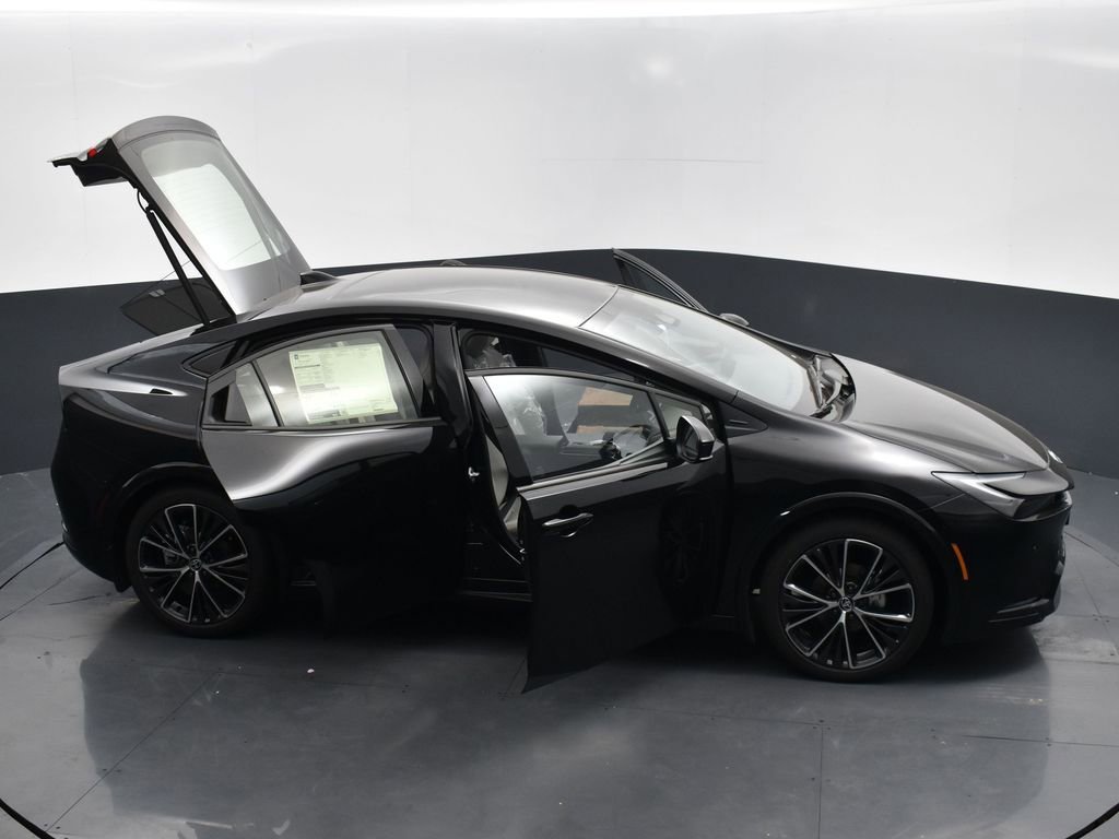 Used 2024 Toyota Prius Limited w/ Limited Premium Package image 30