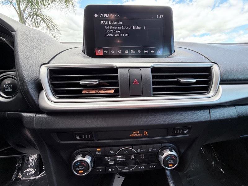 Used 2017 MAZDA MAZDA3 Touring FWD image 15