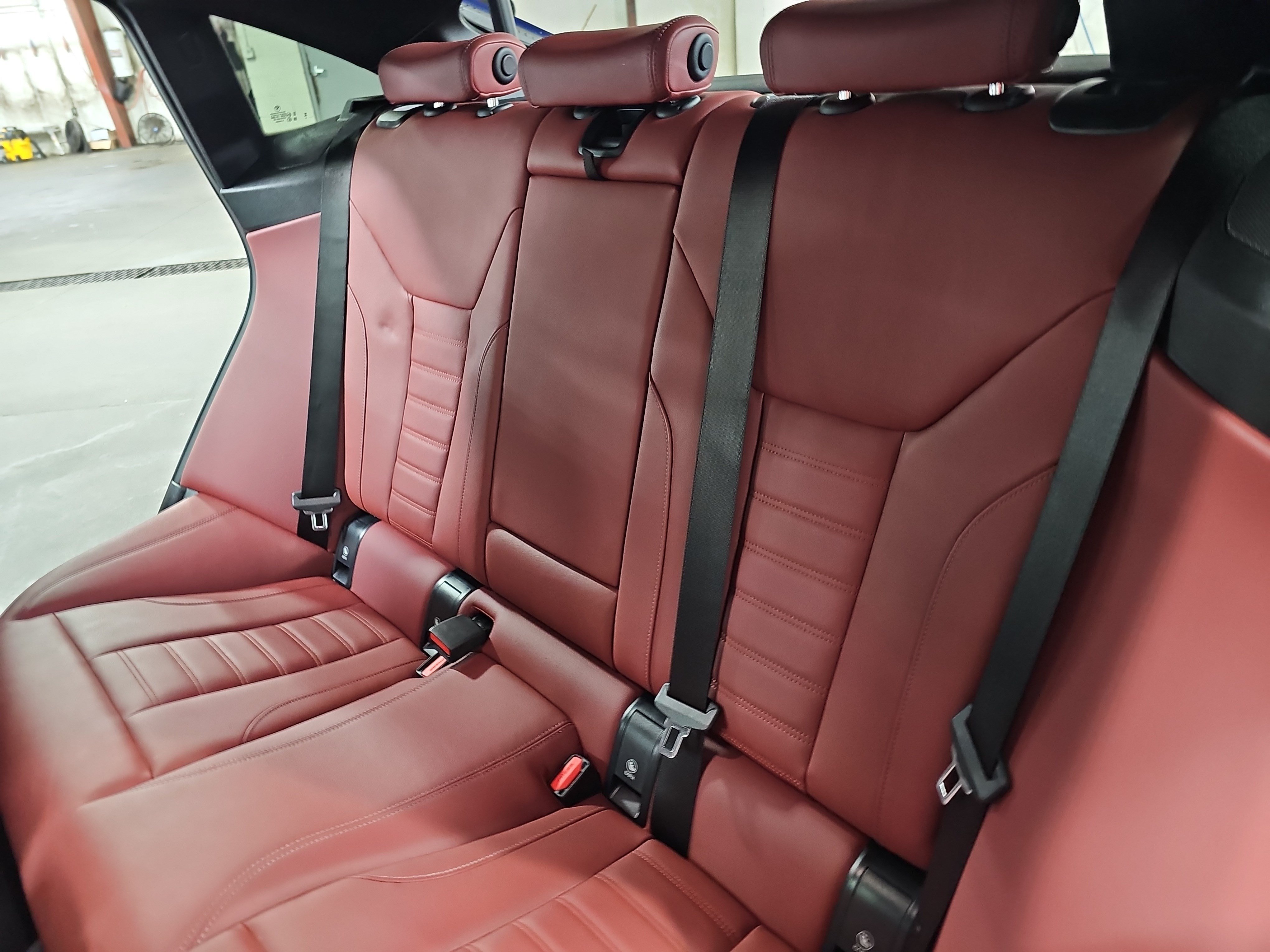 Used 2023 BMW i4 M50 w/ M Carbon Exterior Package AWD/4WD image 15